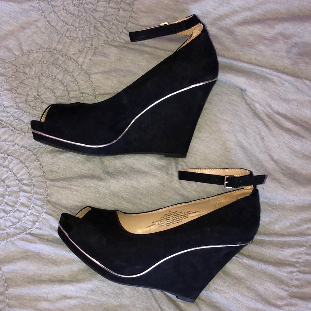 black heels